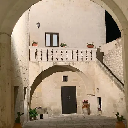 Palazzo Moschettini Мартано