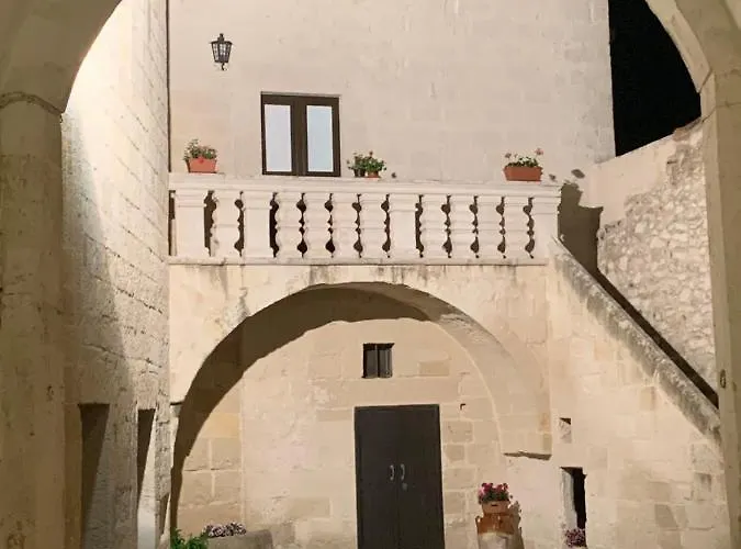Palazzo Moschettini Мартано